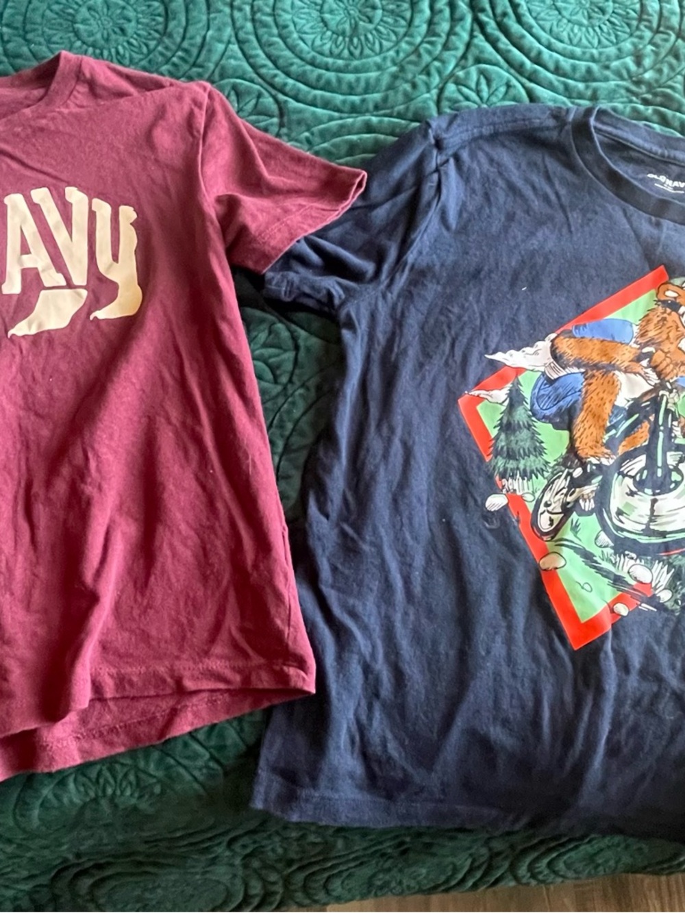 Old Navy Boys Short Sleeve Tees - Navy & Maroon Graphic Set